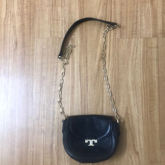 Tory Burch Handbags - - Tory Burch crossbody